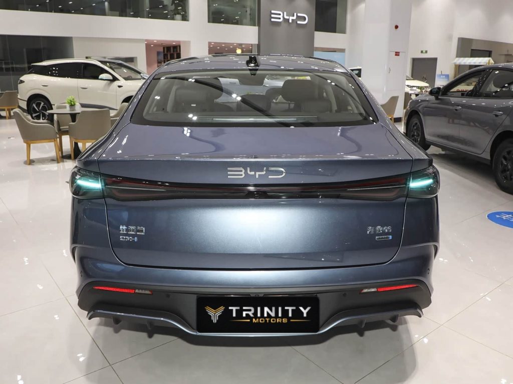 A-6-trinity-plate